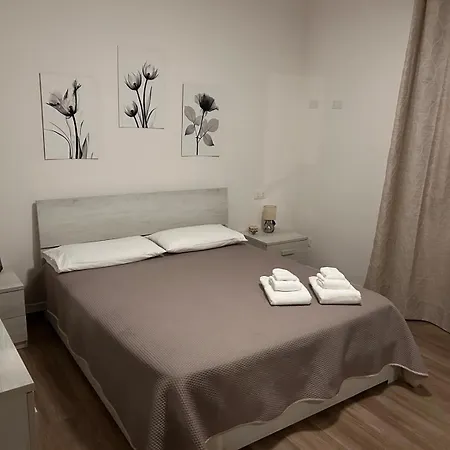 Holiday home Pirastu Bassacutena