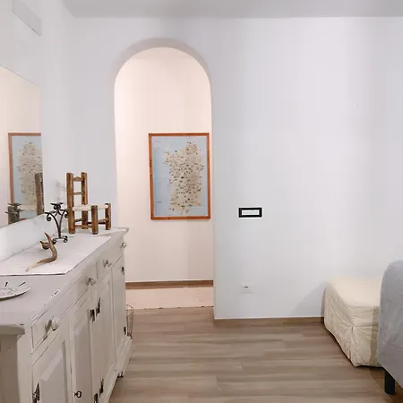 Pirastu Holiday home Bassacutena